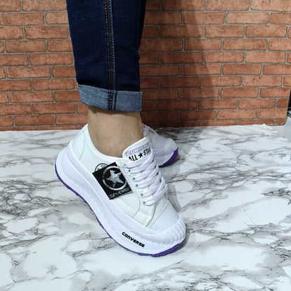 Tenis Converse Mujer – Suela Alta en Espanso, Diseño Casual y Urbano